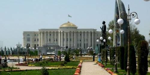 В Таджикистане обсудили промежуточные итоги исполнения Пилотной Программы по адаптации к изменению климата (PPCR)