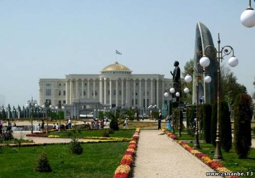 В Таджикистане обсудили промежуточные итоги исполнения Пилотной Программы по адаптации к изменению климата (PPCR)