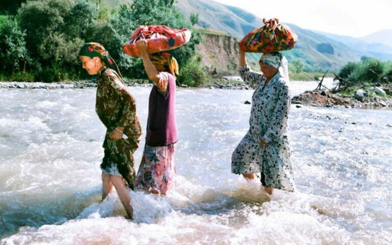 f4af0ad808f1462eaa5a2ba915ebf395