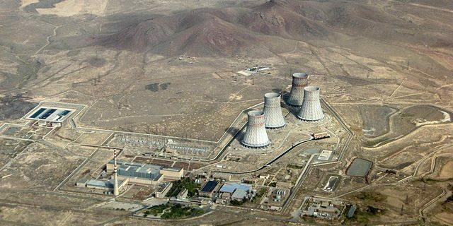 640px-Metsamor_NPP_aerial_view_1