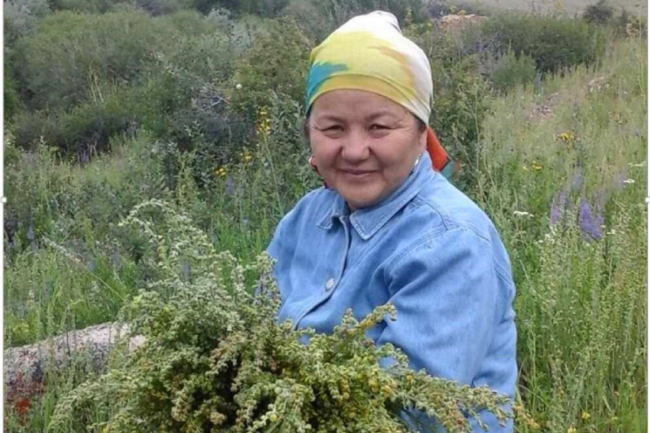 Zhanara Algozhoeva, a herbalist from Kyrgyzstan